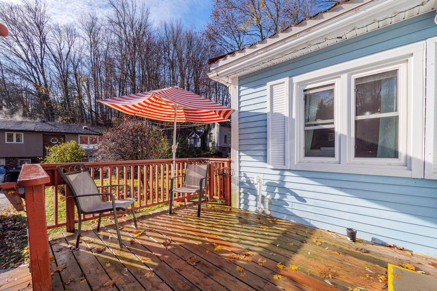 Owen Sound, ON N4K 0B4,58 2nd ST W