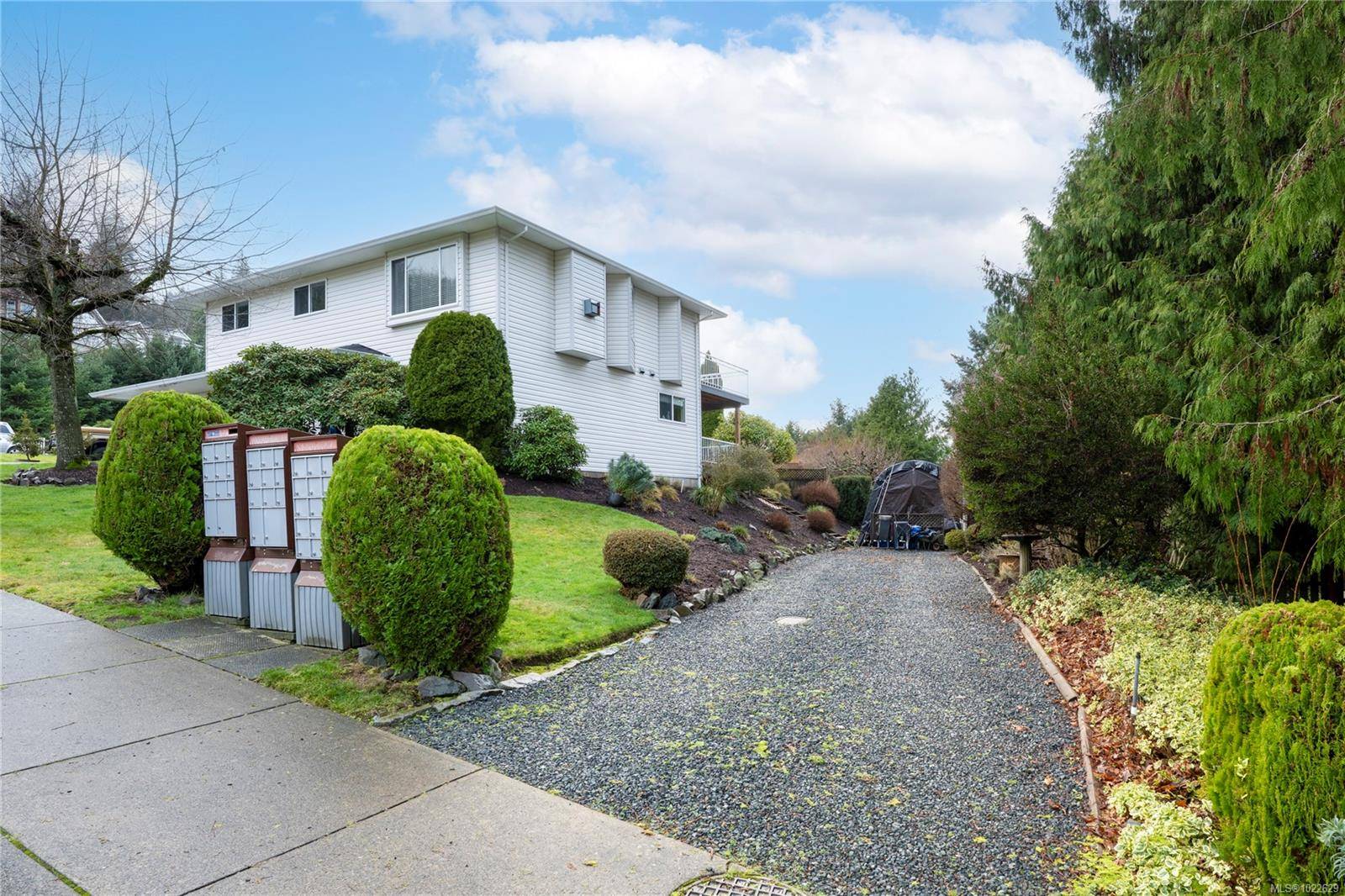 Nanaimo, BC V9T 6K5,5198 Dunn Pl