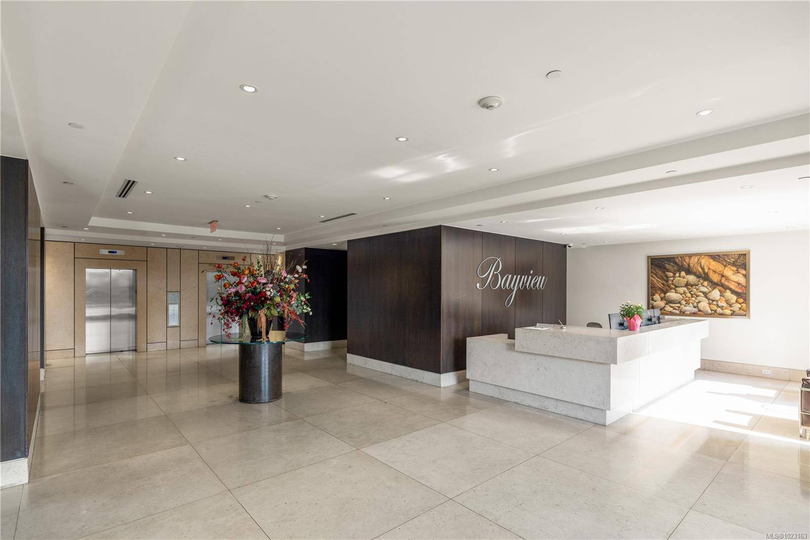 Victoria, BC V9A 0A1,100 Saghalie Rd #210