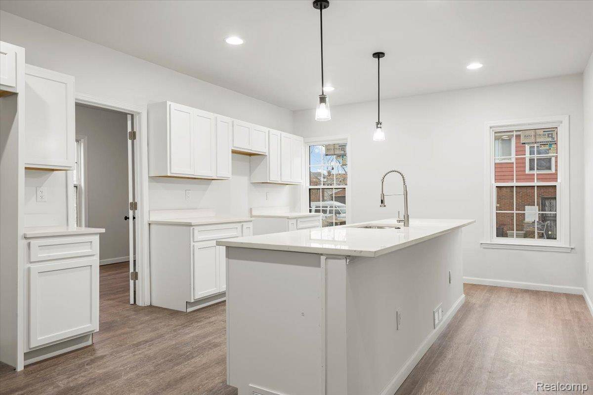 Detroit, MI 48204,4801 Sturtevant ST