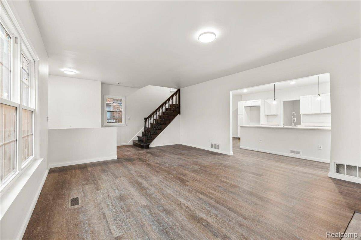 Detroit, MI 48204,4801 Sturtevant ST