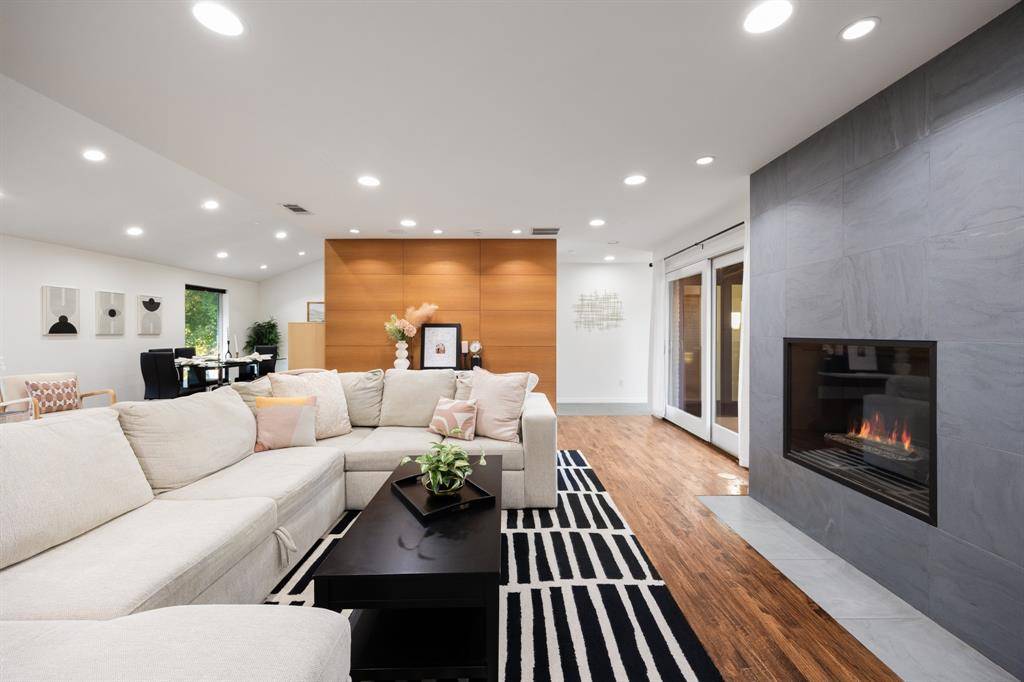 Dallas, TX 75231,7036 Wakefield Street