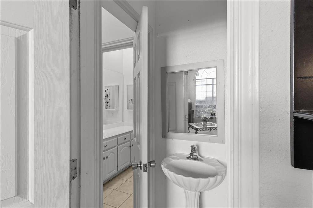 Dallas, TX 75287,17832 River Chase Drive