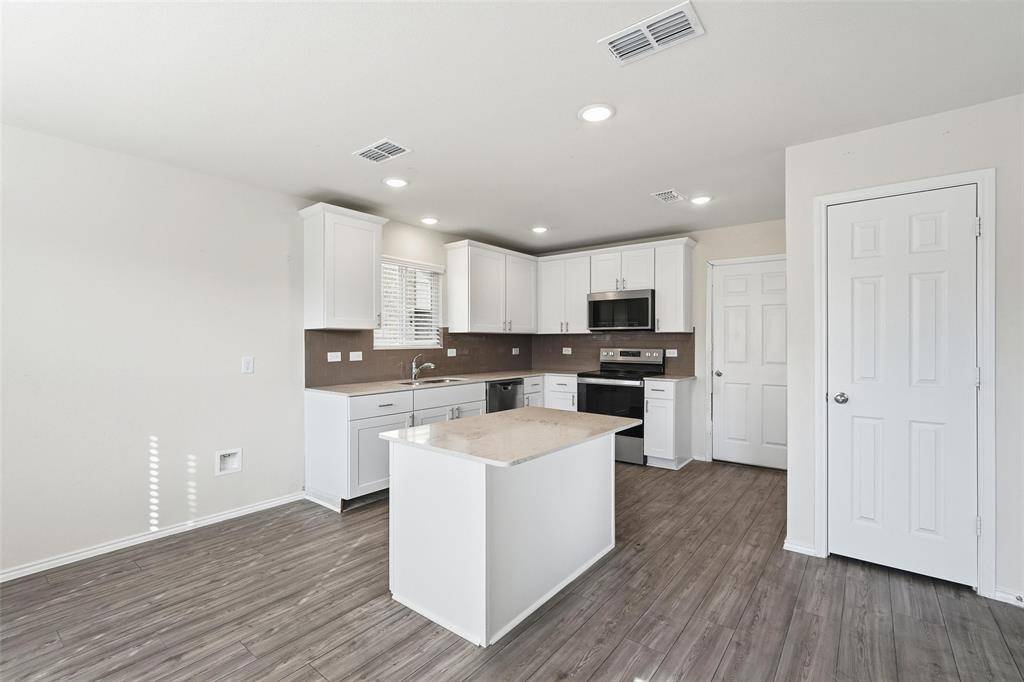 Forney, TX 75126,1421 Ganado Drive