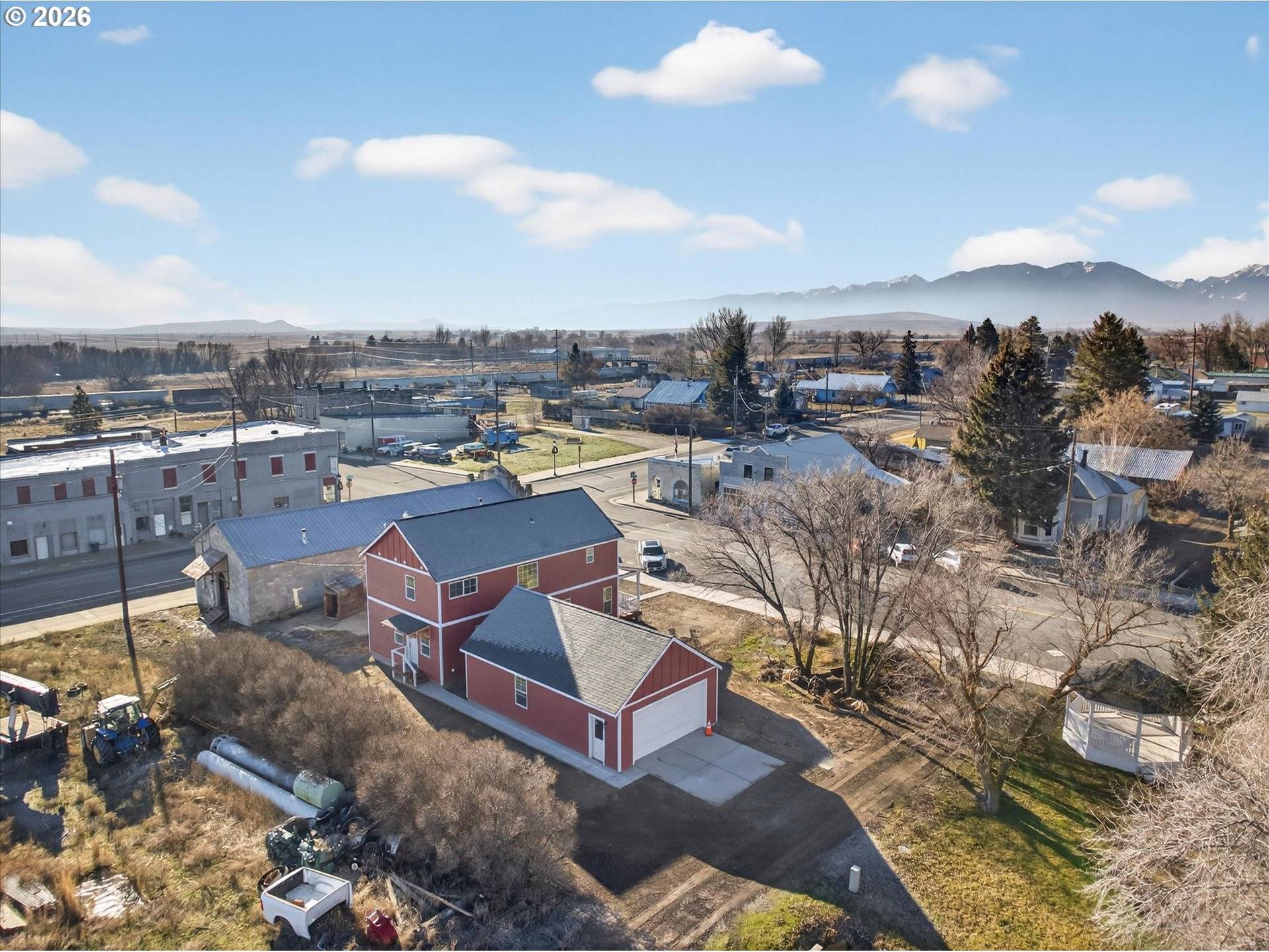 North Powder, OR 97867,230 E ST