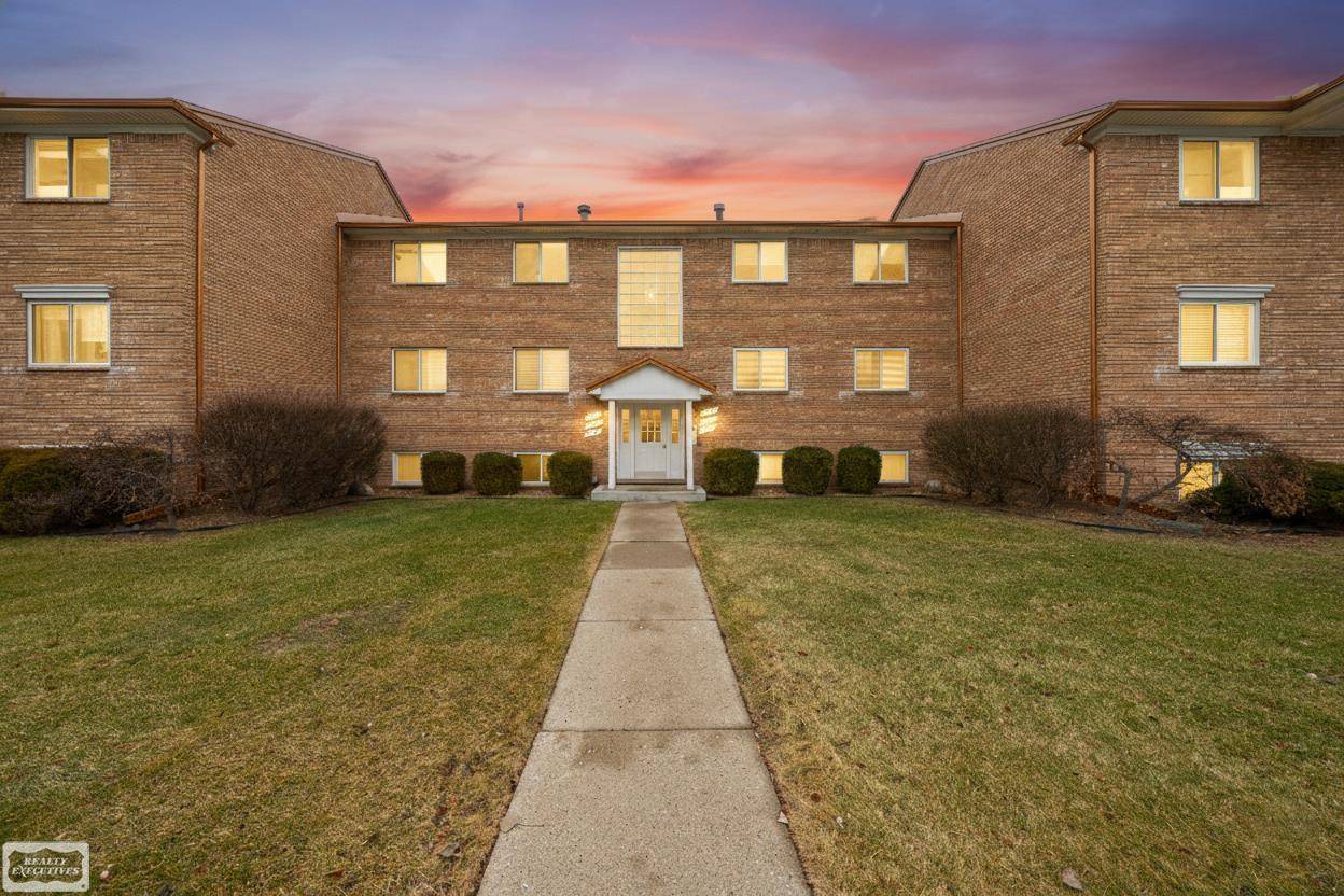 New Baltimore, MI 48047,51304 Johns DR