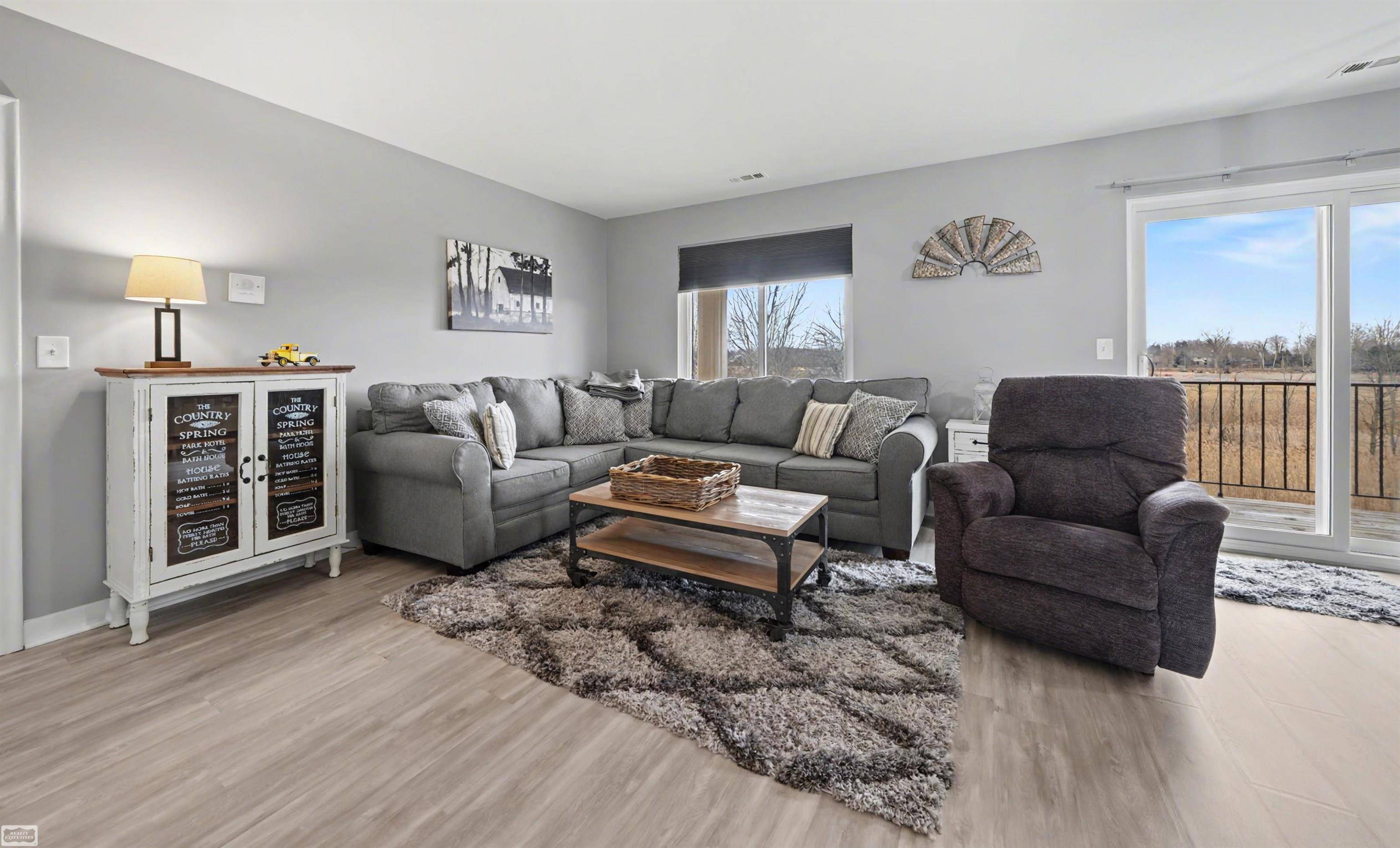 New Baltimore, MI 48047,51304 Johns DR