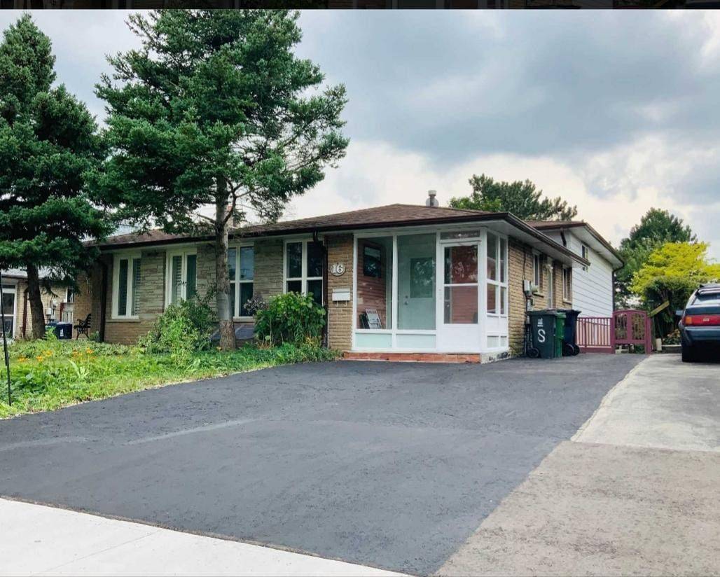 Toronto C15, ON M2H 2L5,16 Sexton CRES #(Main)