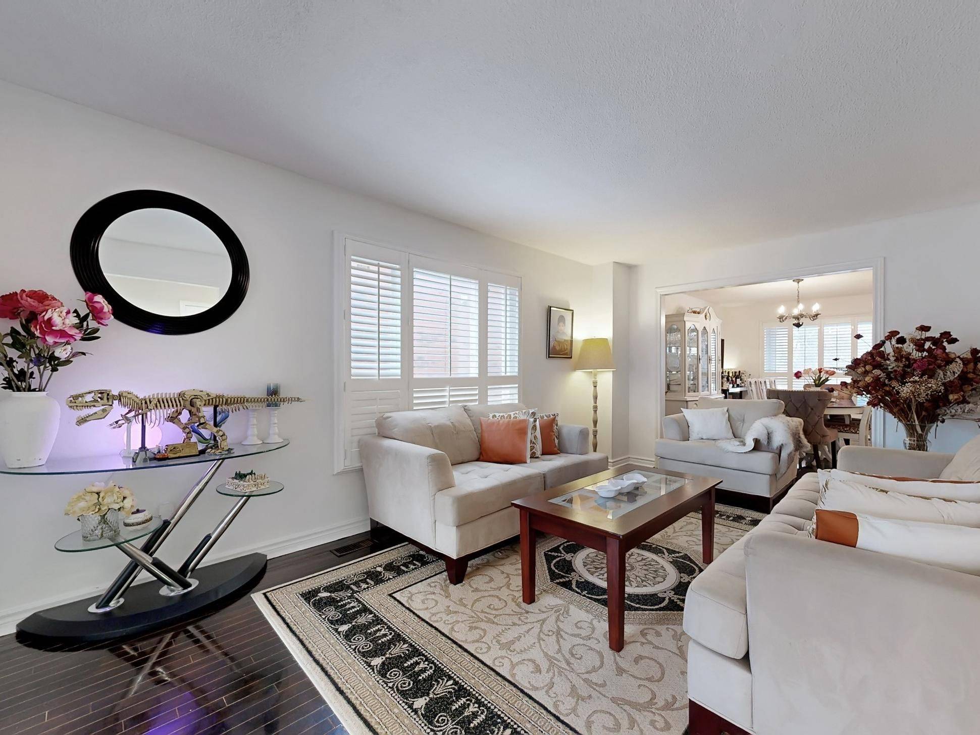 Markham, ON L3S 3A1,36 Durant CRES