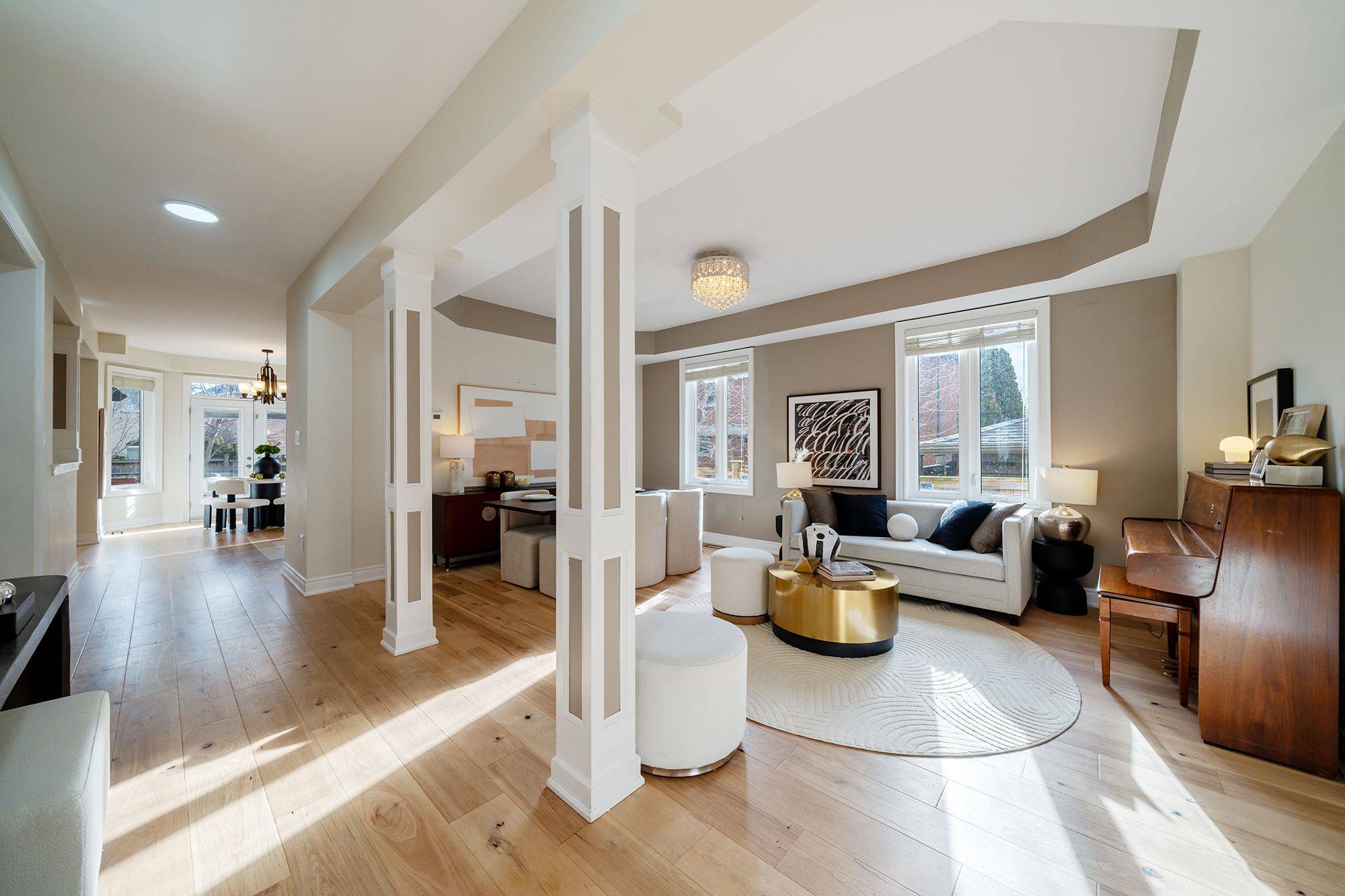 Oakville, ON L6M 0G5,2252 Pine Glen RD