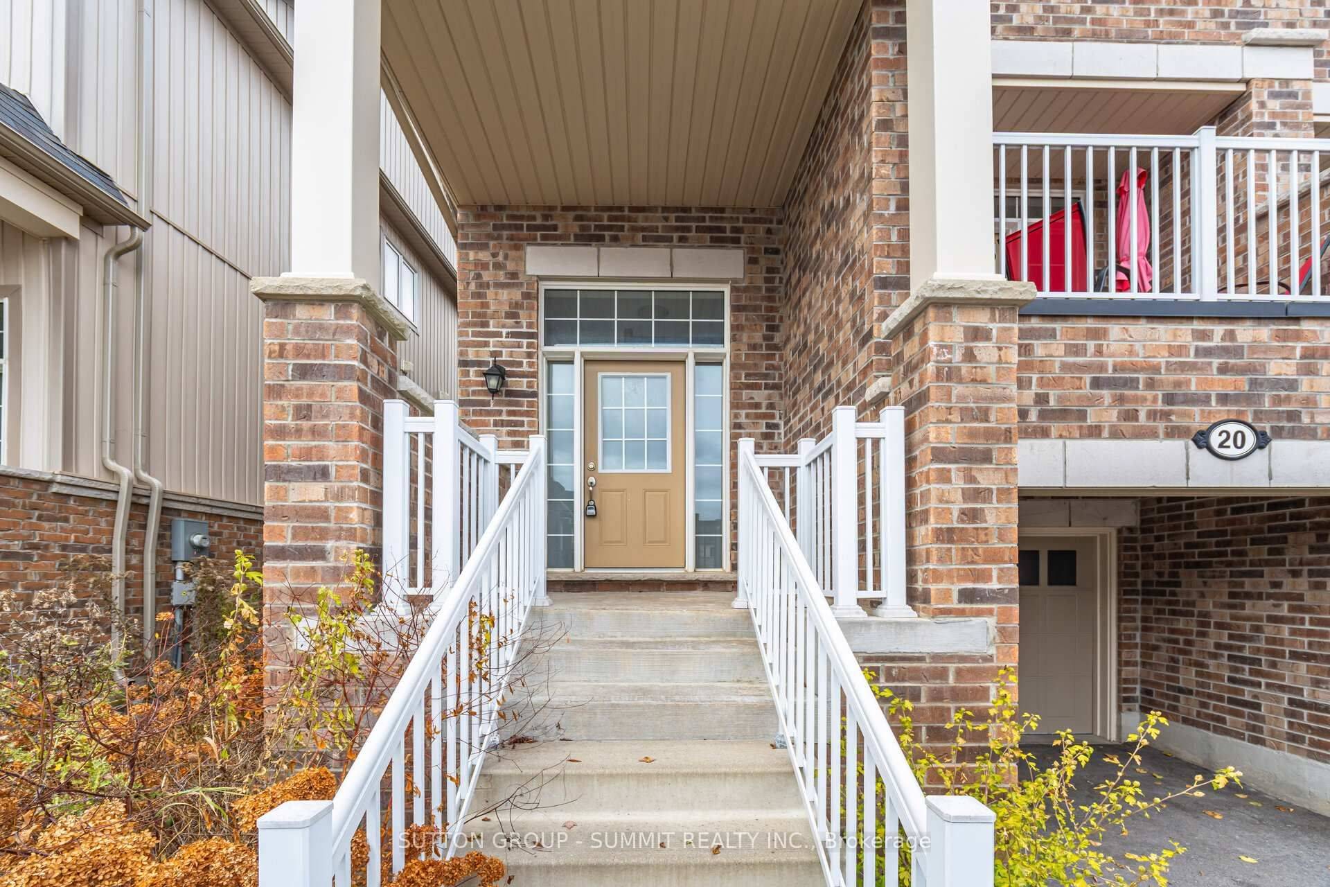 Orangeville, ON L9W 6X3,172 Parkinson CRES #20