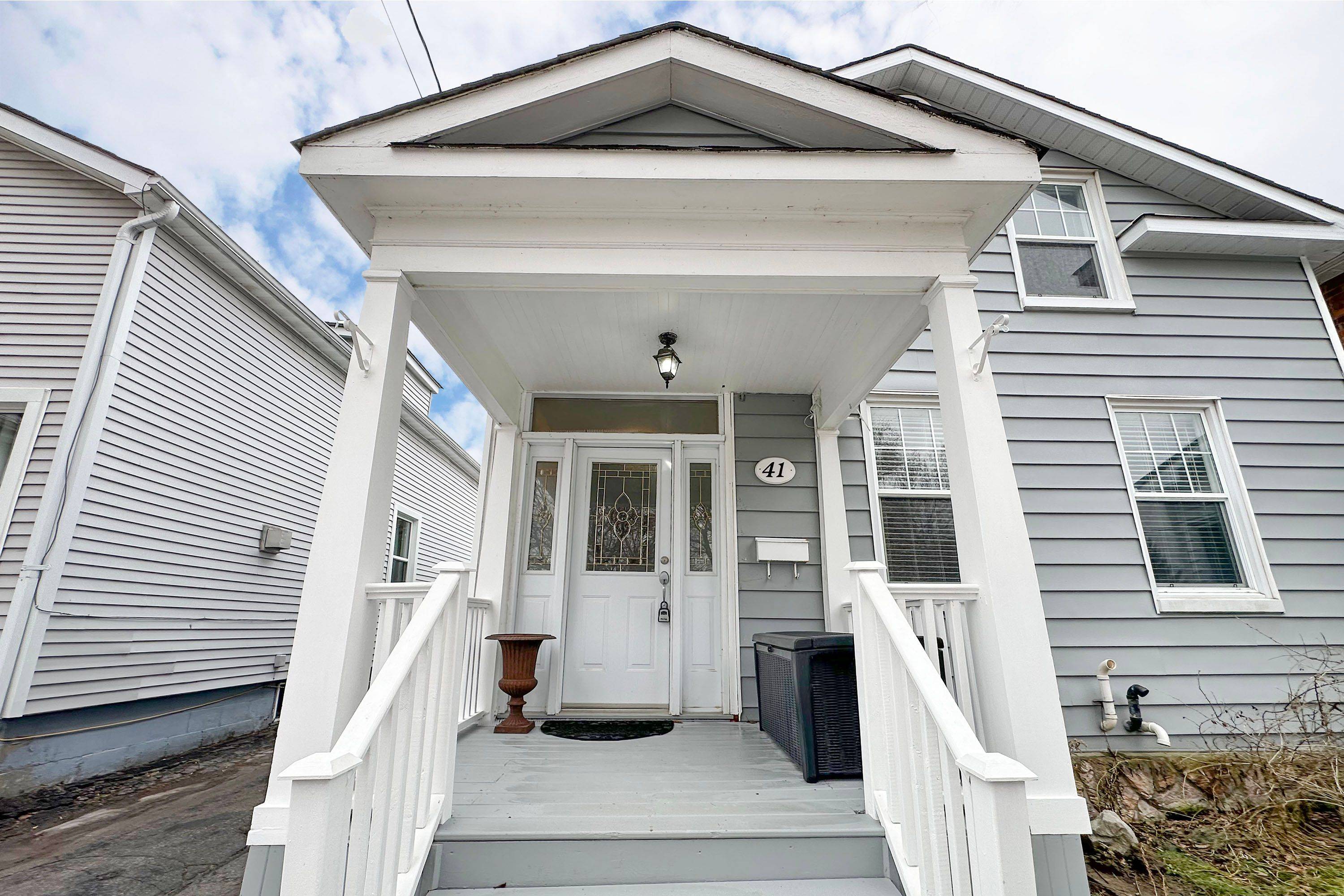 Port Hope, ON L1A 1L7,41 Ward ST