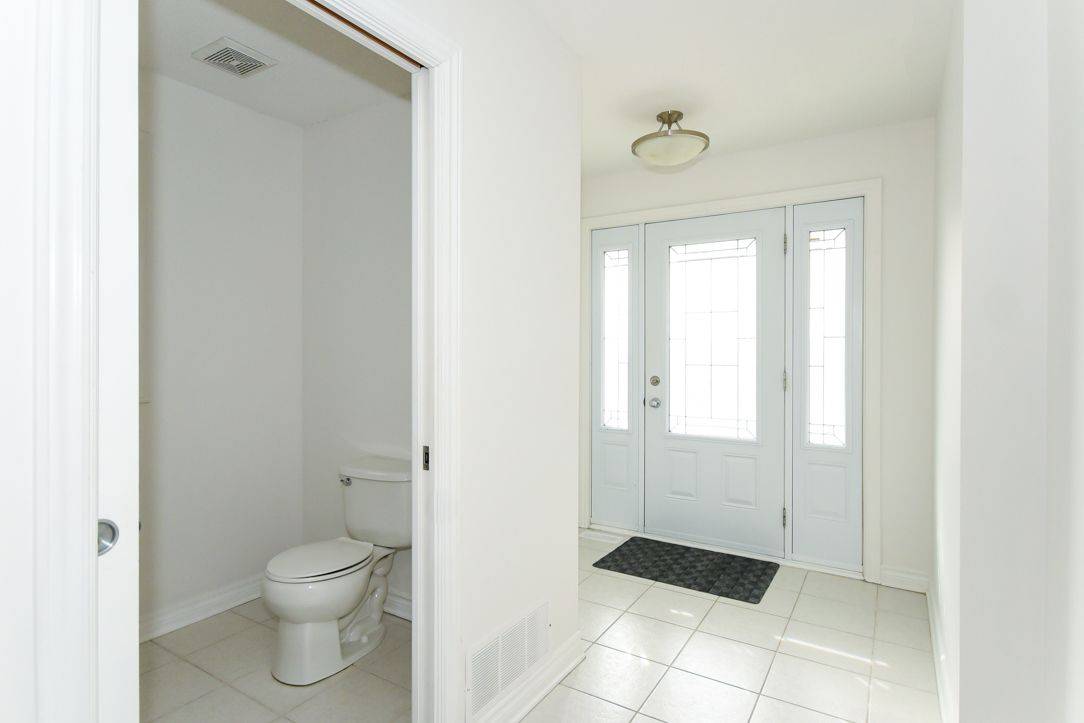 Clarence-rockland, ON K4K 0G7,522 Ruby ST