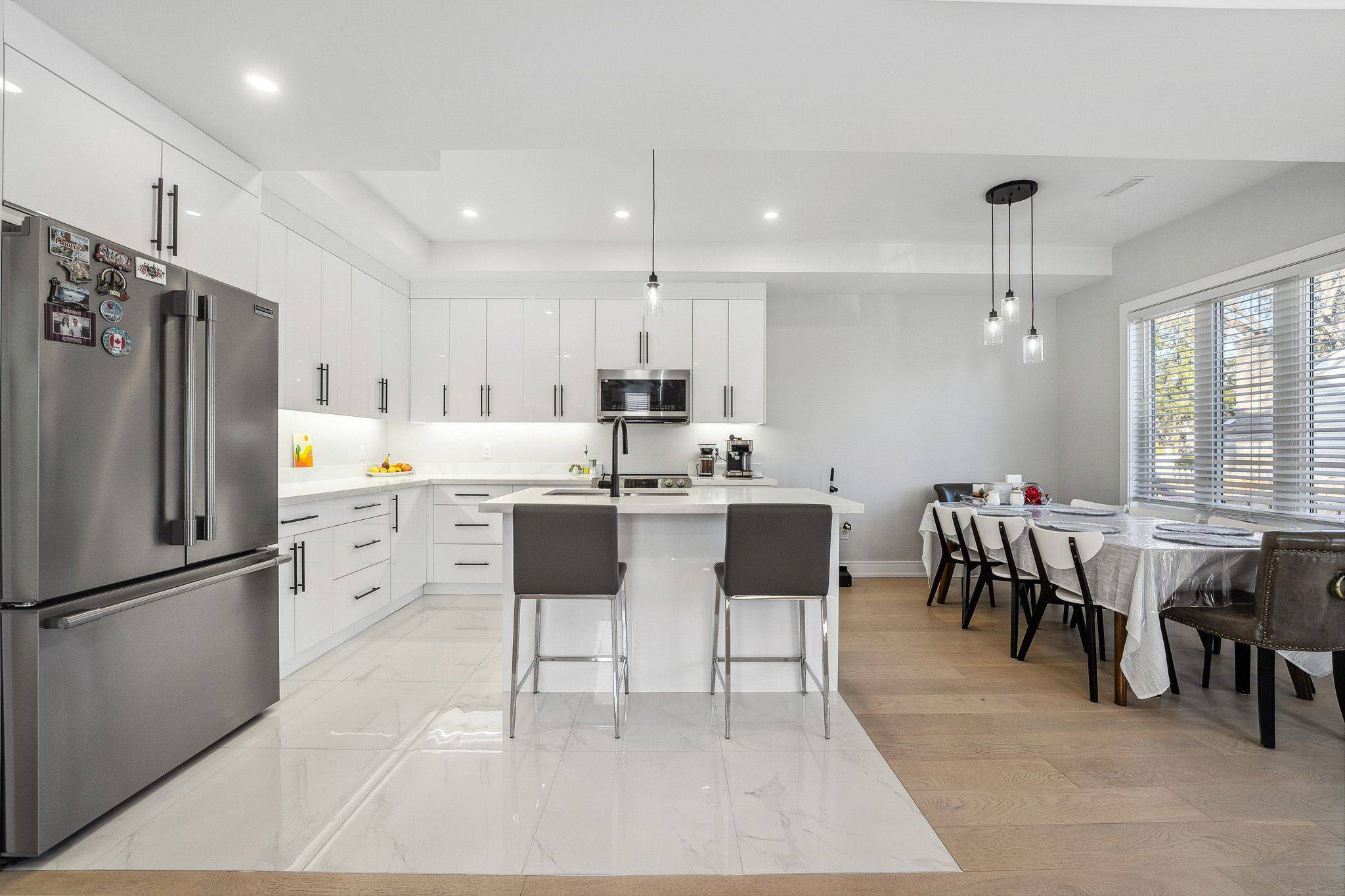 Welland, ON L3C 3H2,668 QUAKER RD #Upper