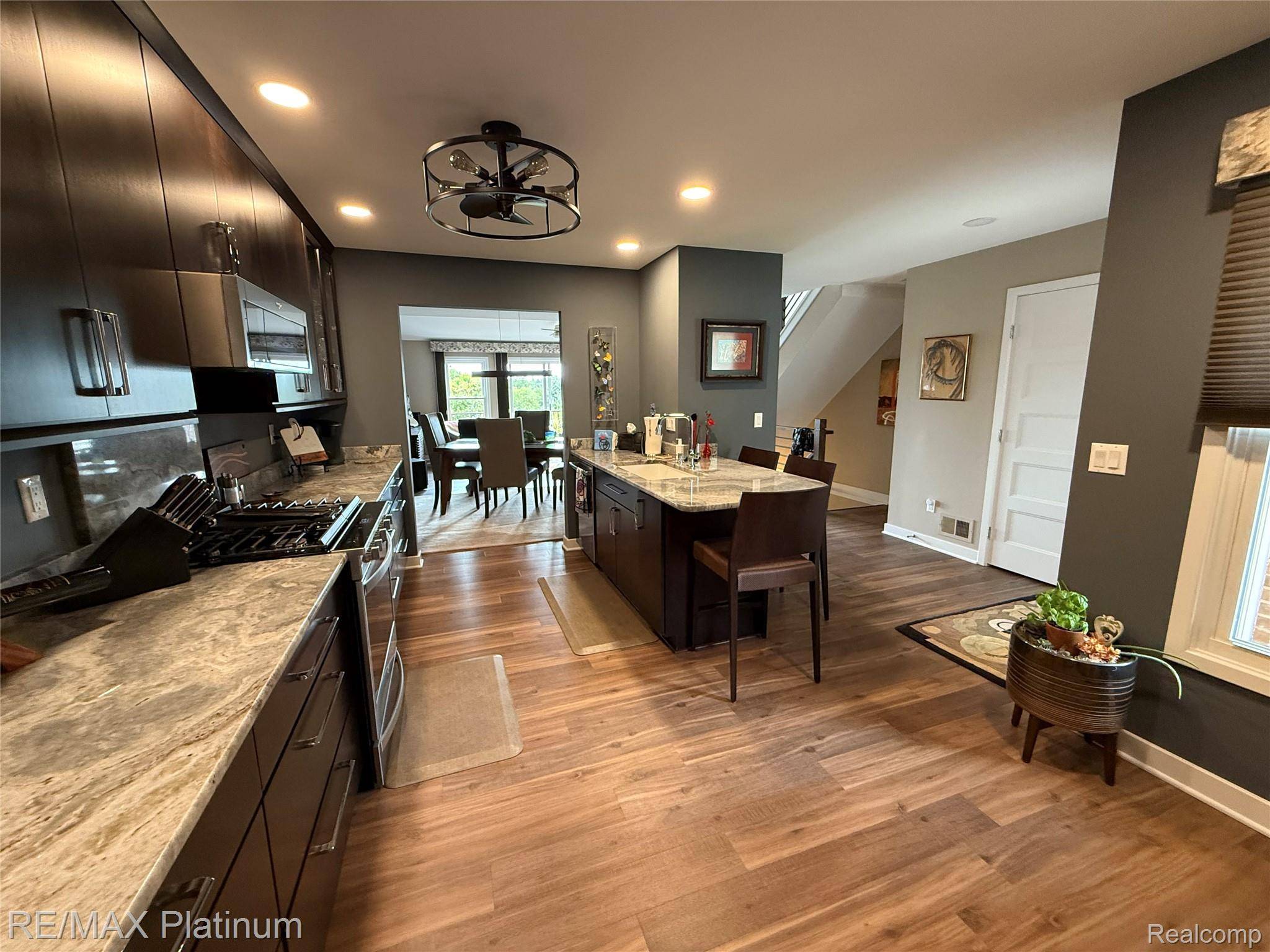 Milford, MI 48381,674 Summit Ridge DR