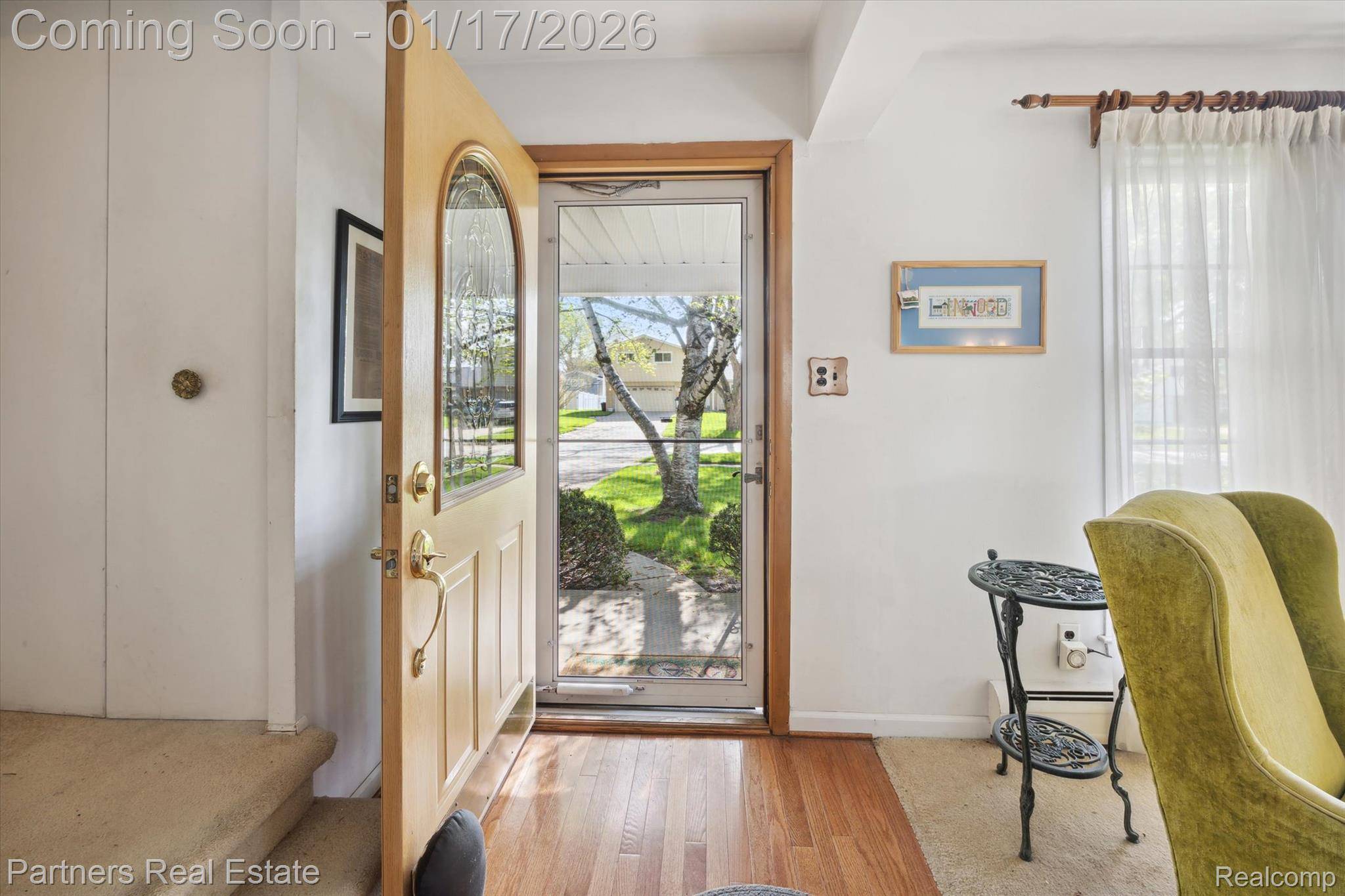 Southfield, MI 48076,28445 Fontana DR