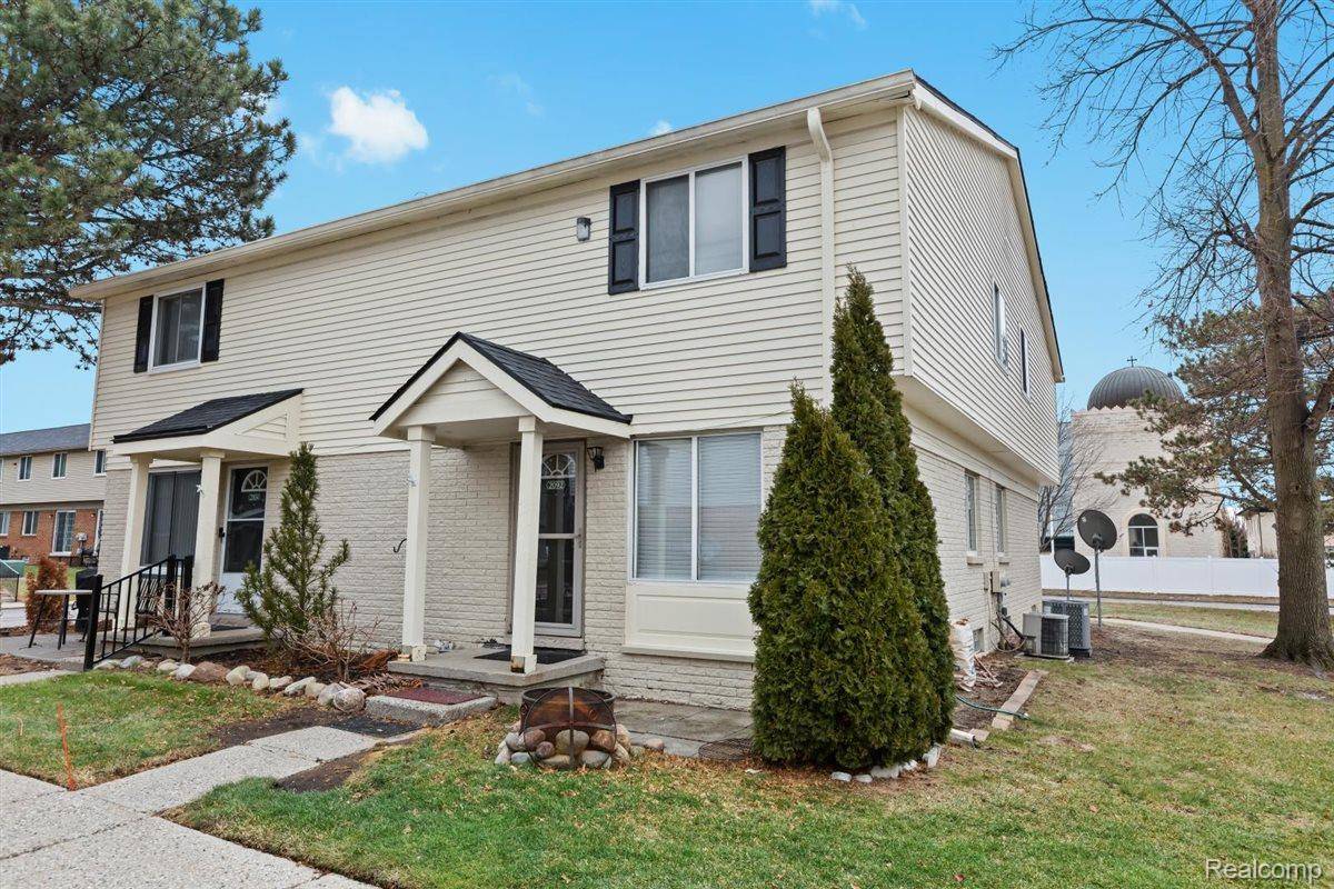 Utica, MI 48317,2092 Orchard Crest ST