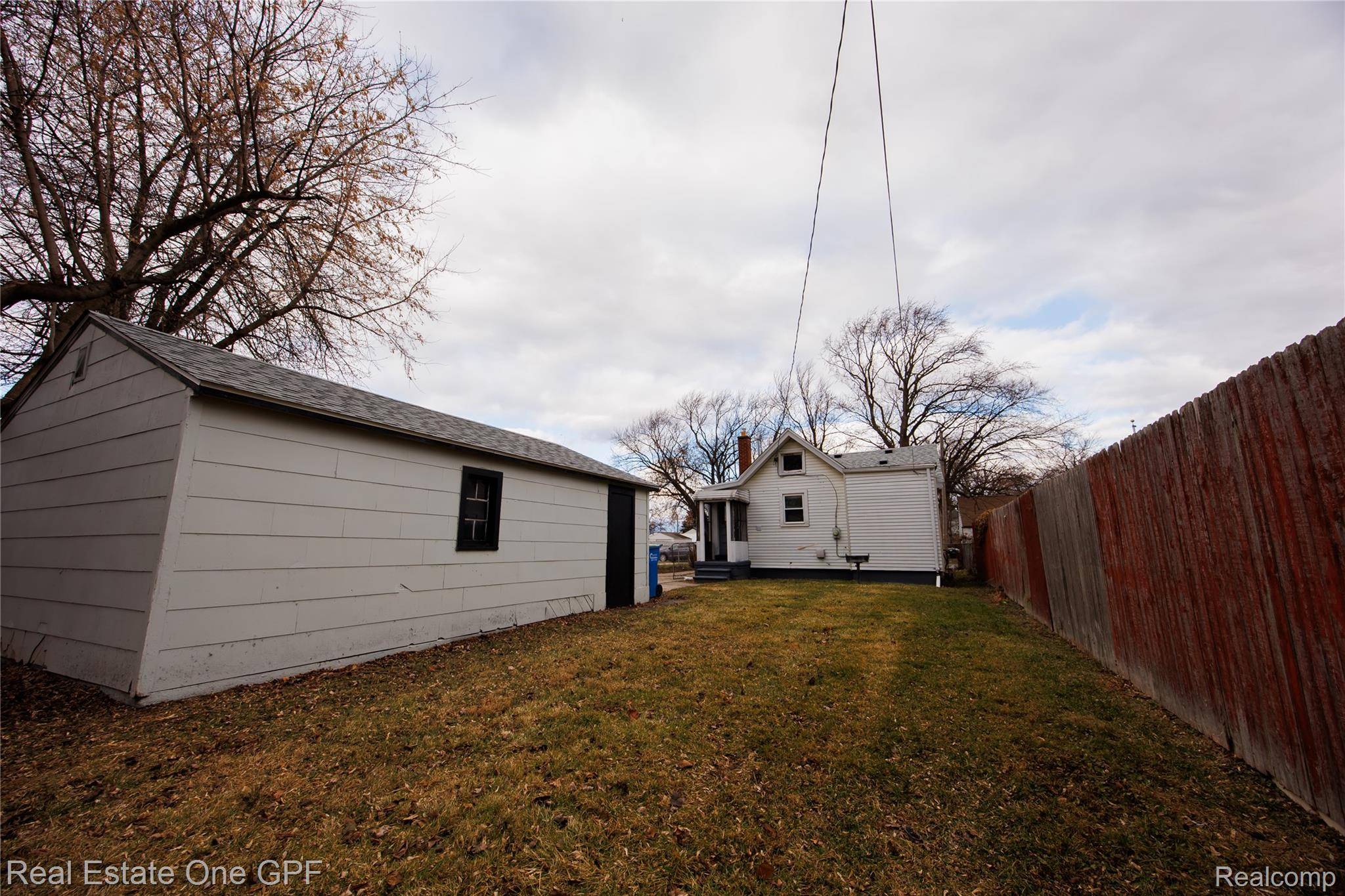 Warren, MI 48089,8242 Maxwell AVE