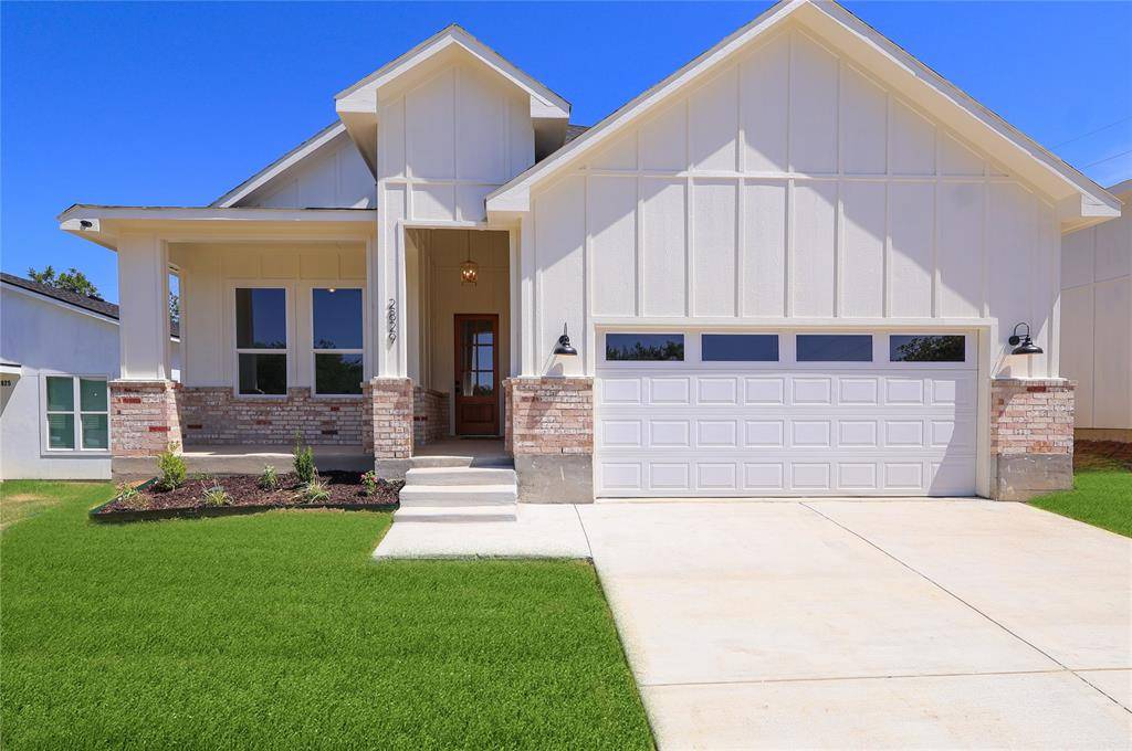 Fort Worth, TX 76105,2829 Avenue L