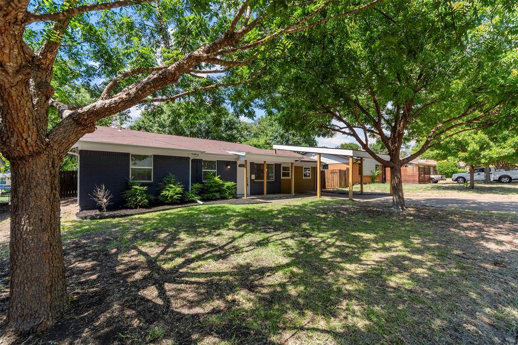 Dallas, TX 75240,13215 Blossomheath Lane