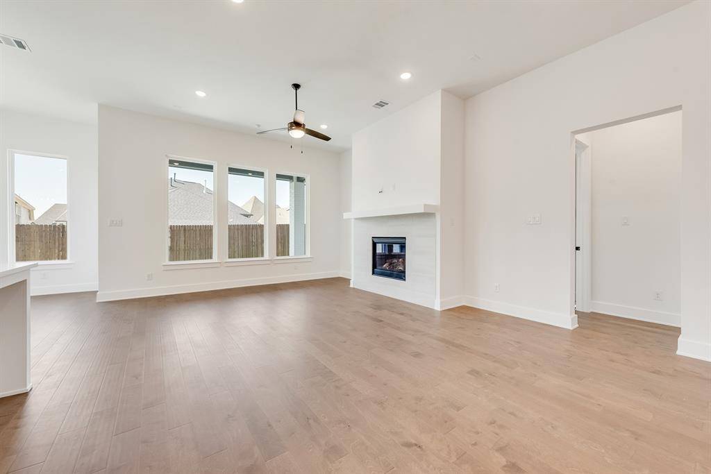 Fort Worth, TX 76123,6036 Foxwheel Way