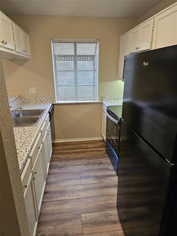 Arlington, TX 76012,1719 Crest Grove Drive