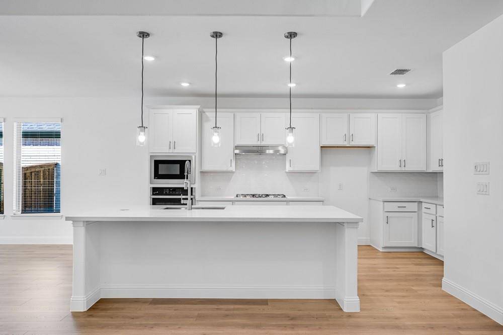 Oak Point, TX 75068,129 S Oak Drive