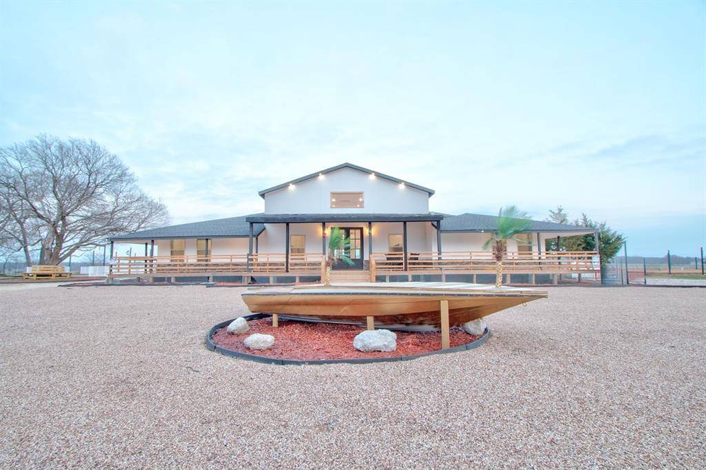 Gainesville, TX 76240,550 County Road 297