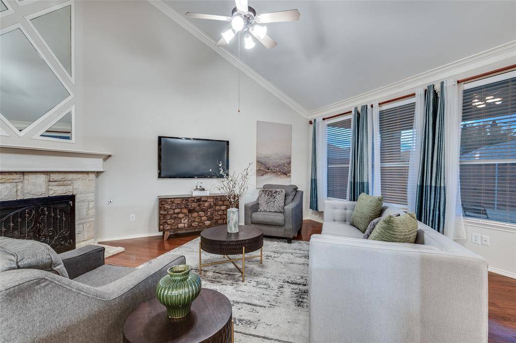 Grand Prairie, TX 75052,5048 Golden Eagle Drive