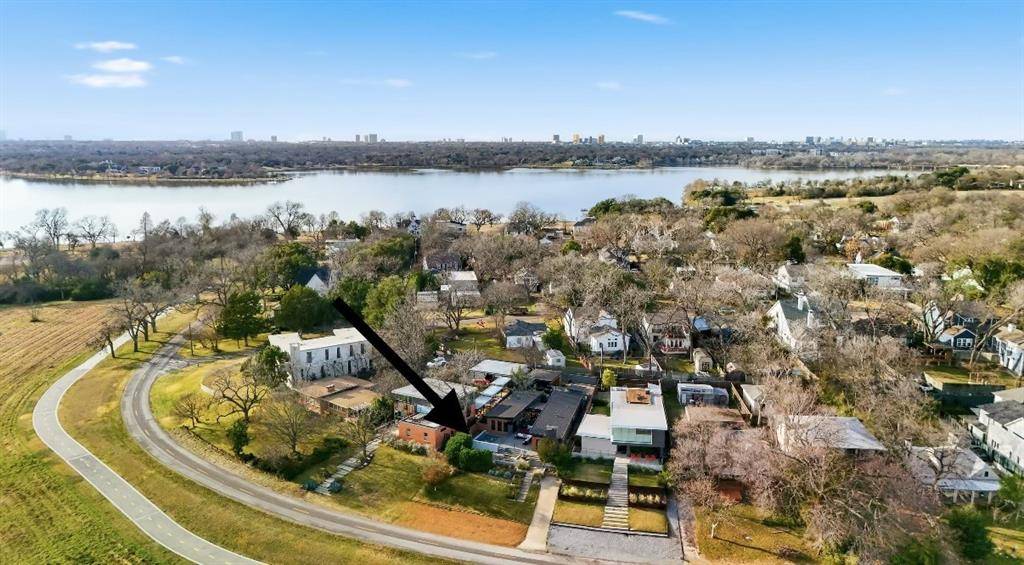 Dallas, TX 75218,9211 E Lake Highlands Drive