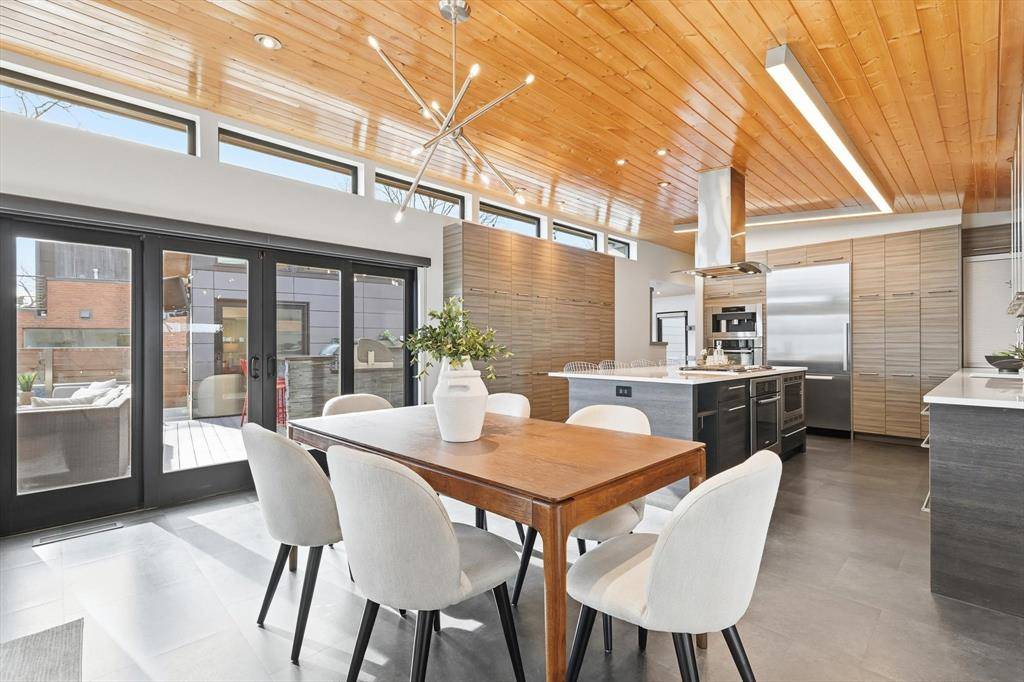 Dallas, TX 75218,9211 E Lake Highlands Drive