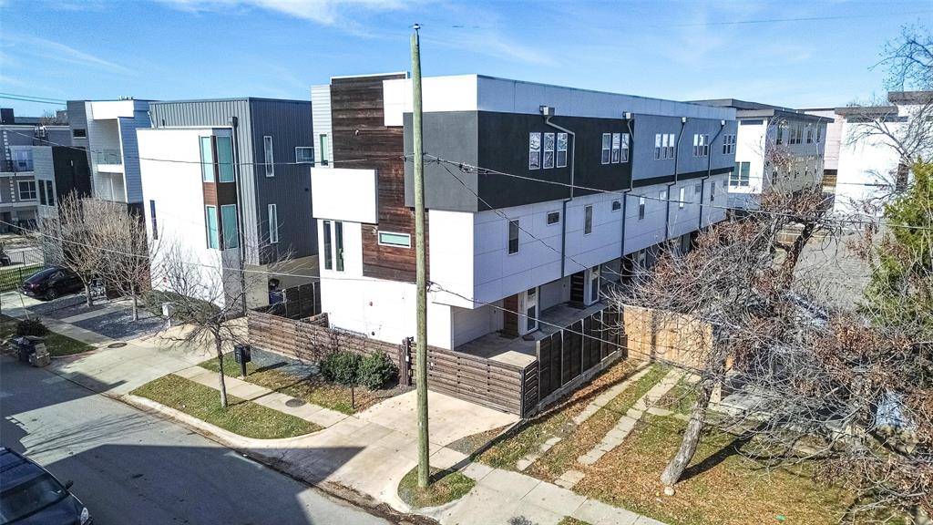 Dallas, TX 75206,5711 Bryan Parkway #103