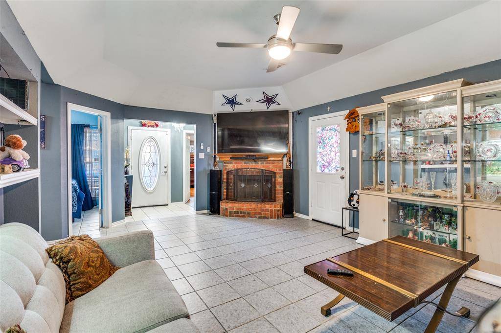 Mesquite, TX 75149,1258 Robinhood Boulevard