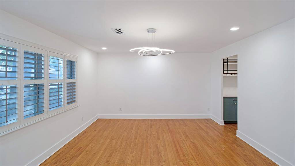 Dallas, TX 75228,8489 Banquo Drive