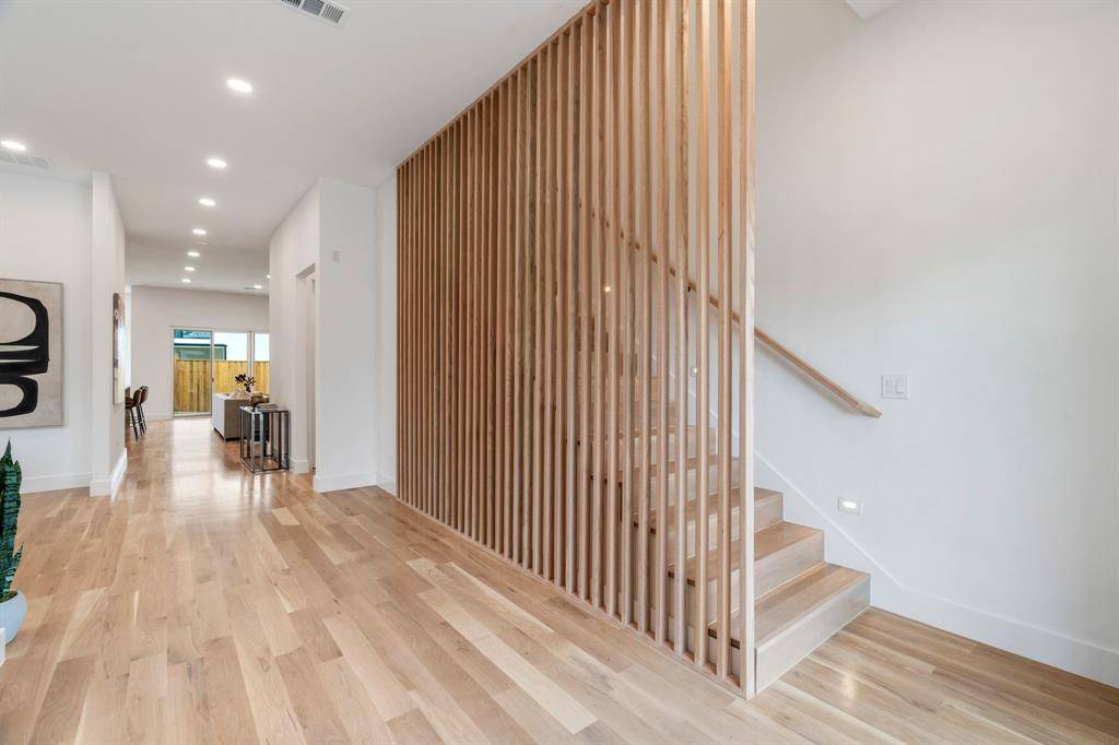 Dallas, TX 75220,3868 Cortez Drive