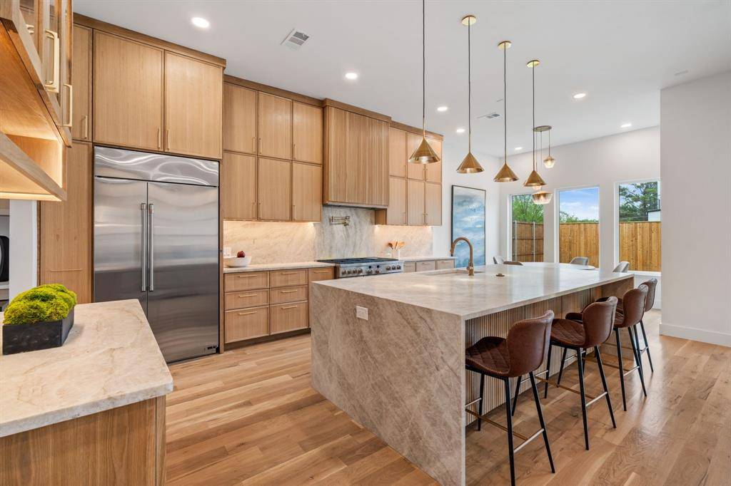 Dallas, TX 75220,3868 Cortez Drive