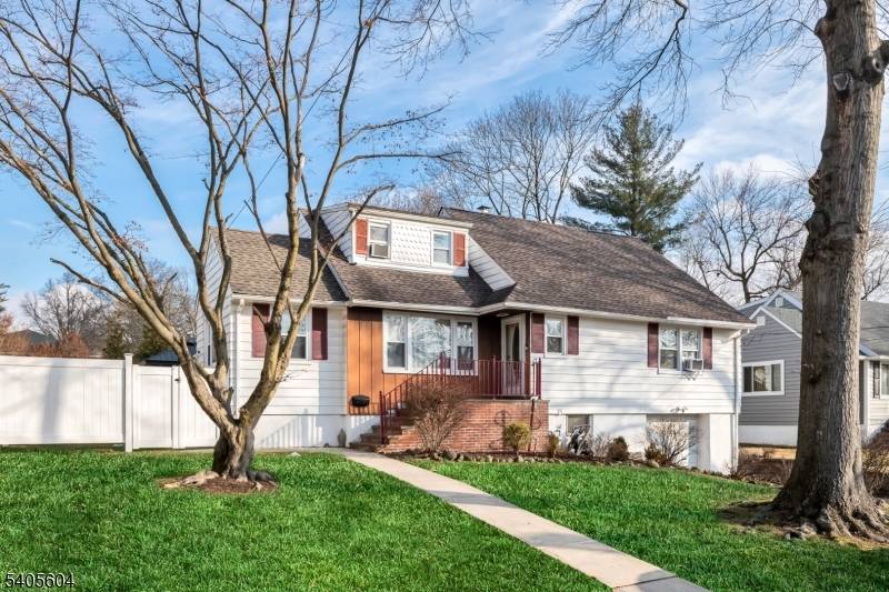 West Orange Twp., NJ 07052,17 Porter Rd