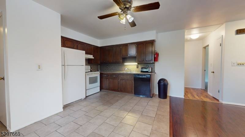 Montague Twp., NJ 07827,368- F Lake Shore South #F