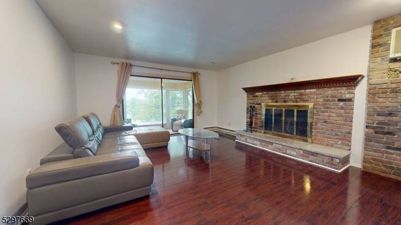 Montague Twp., NJ 07827,368- F Lake Shore South #F