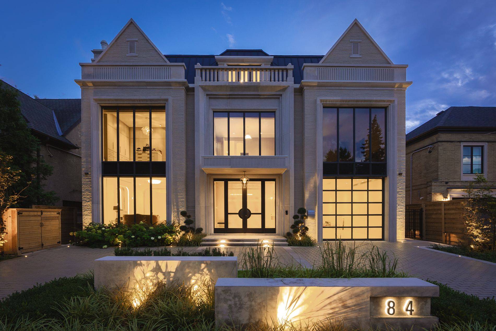 Toronto C03, ON M5P 2R5,84 Old Forest Hill RD