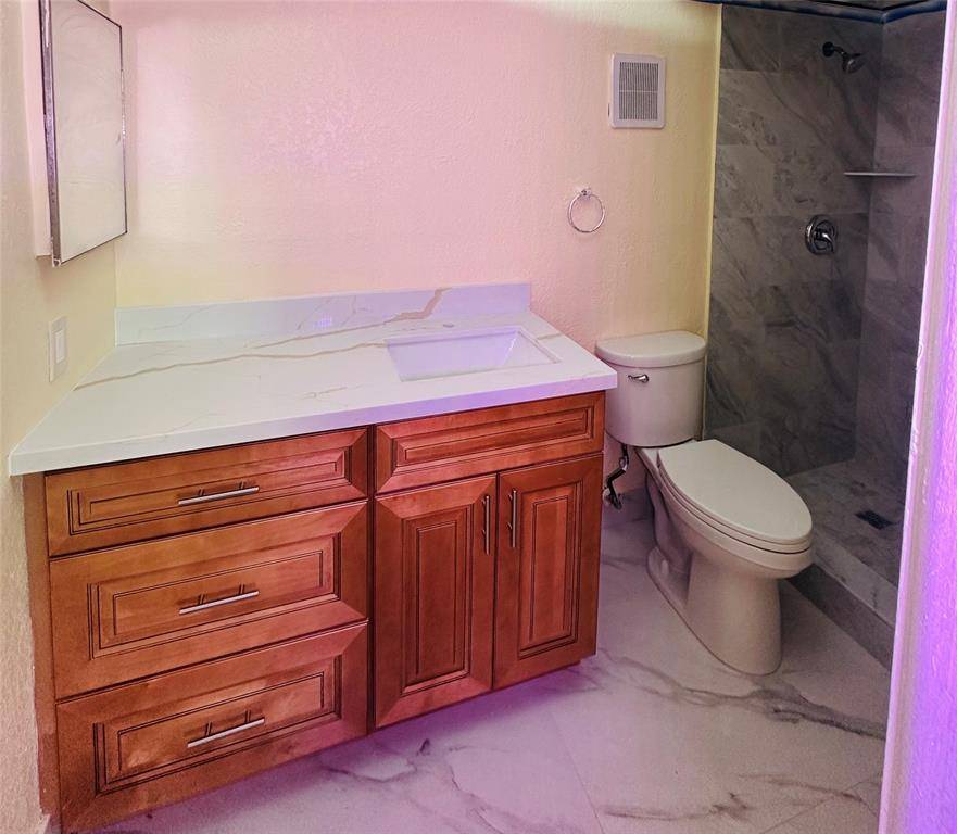 Lauderdale Lakes, FL 33319,3101 NW 47th Ter #335