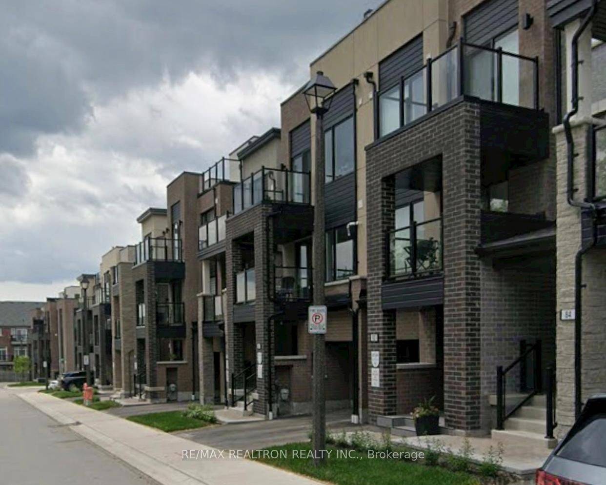 Markham, ON L6C 3L7,84 Herman Gilroy LN