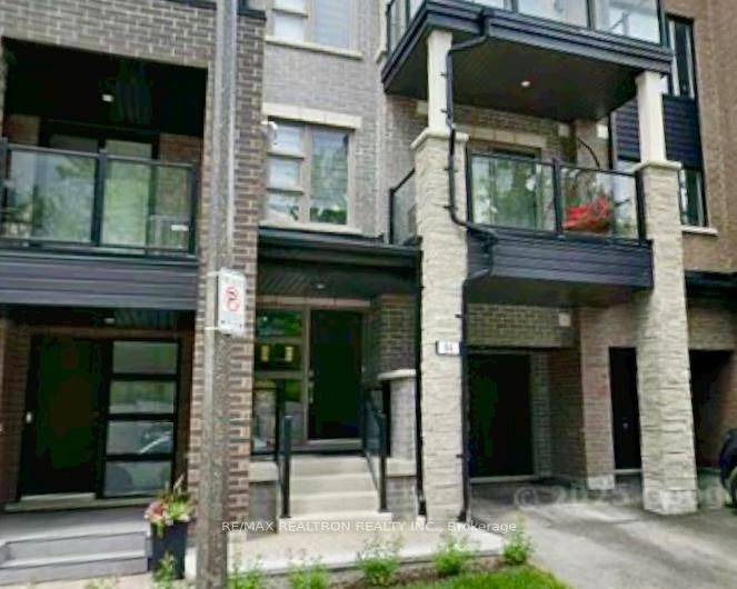 Markham, ON L6C 3L7,84 Herman Gilroy LN