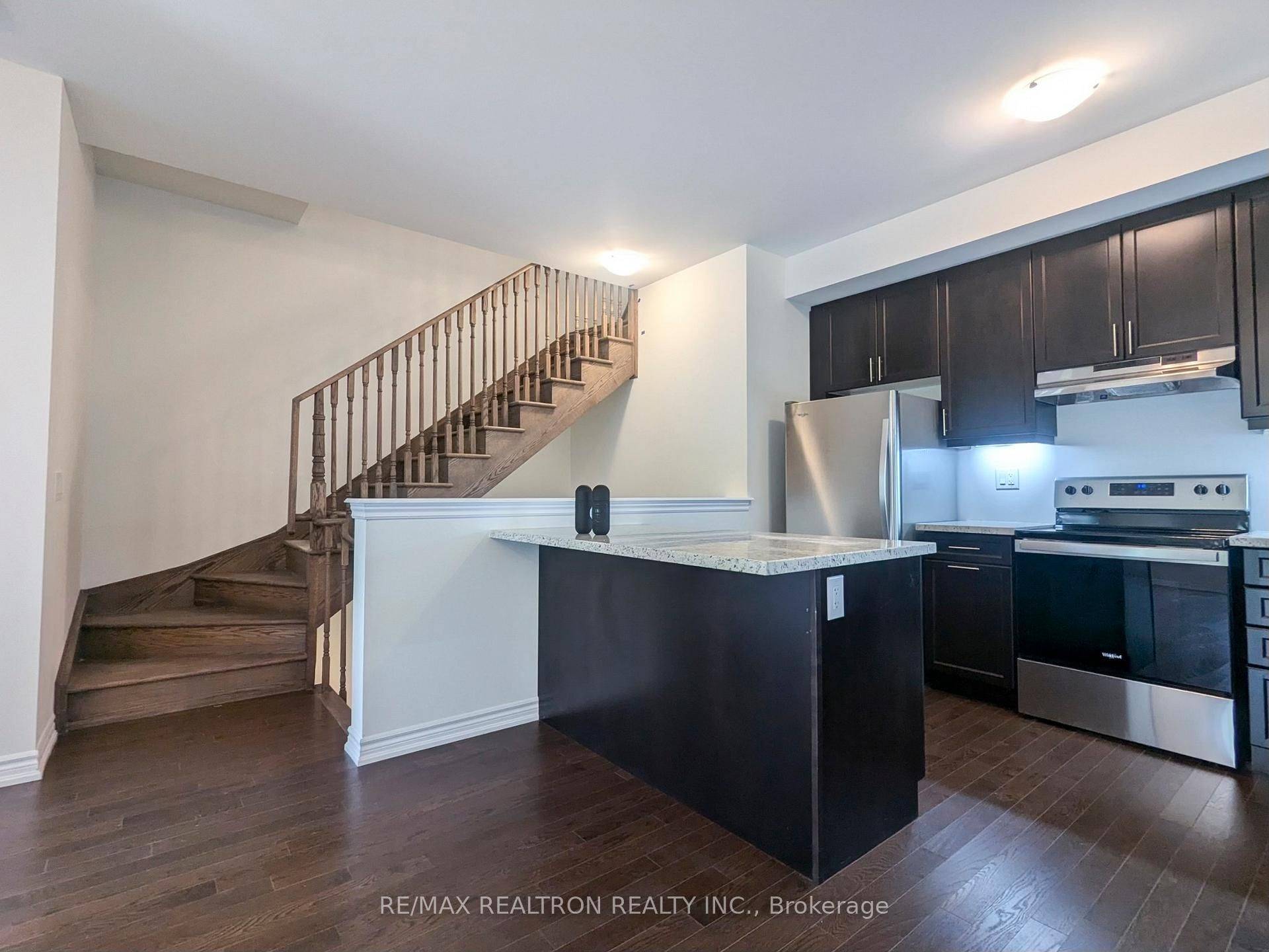 Markham, ON L6C 3L7,84 Herman Gilroy LN