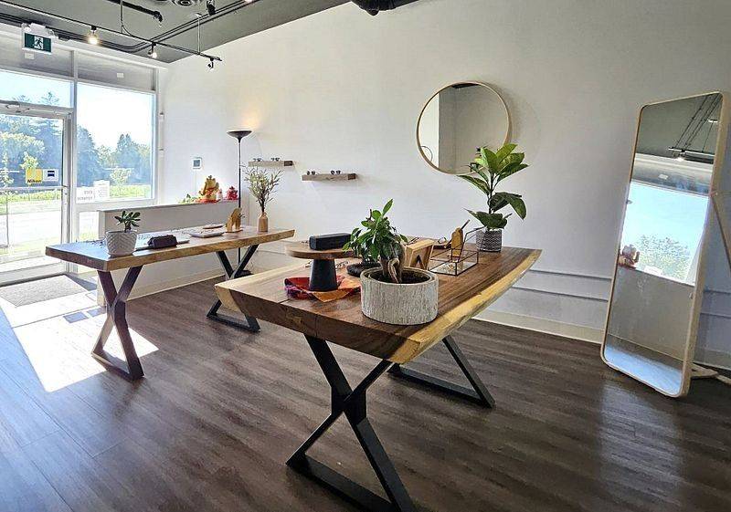 Markham, ON L6B 1P3,3380 Bur Oak AVE #8