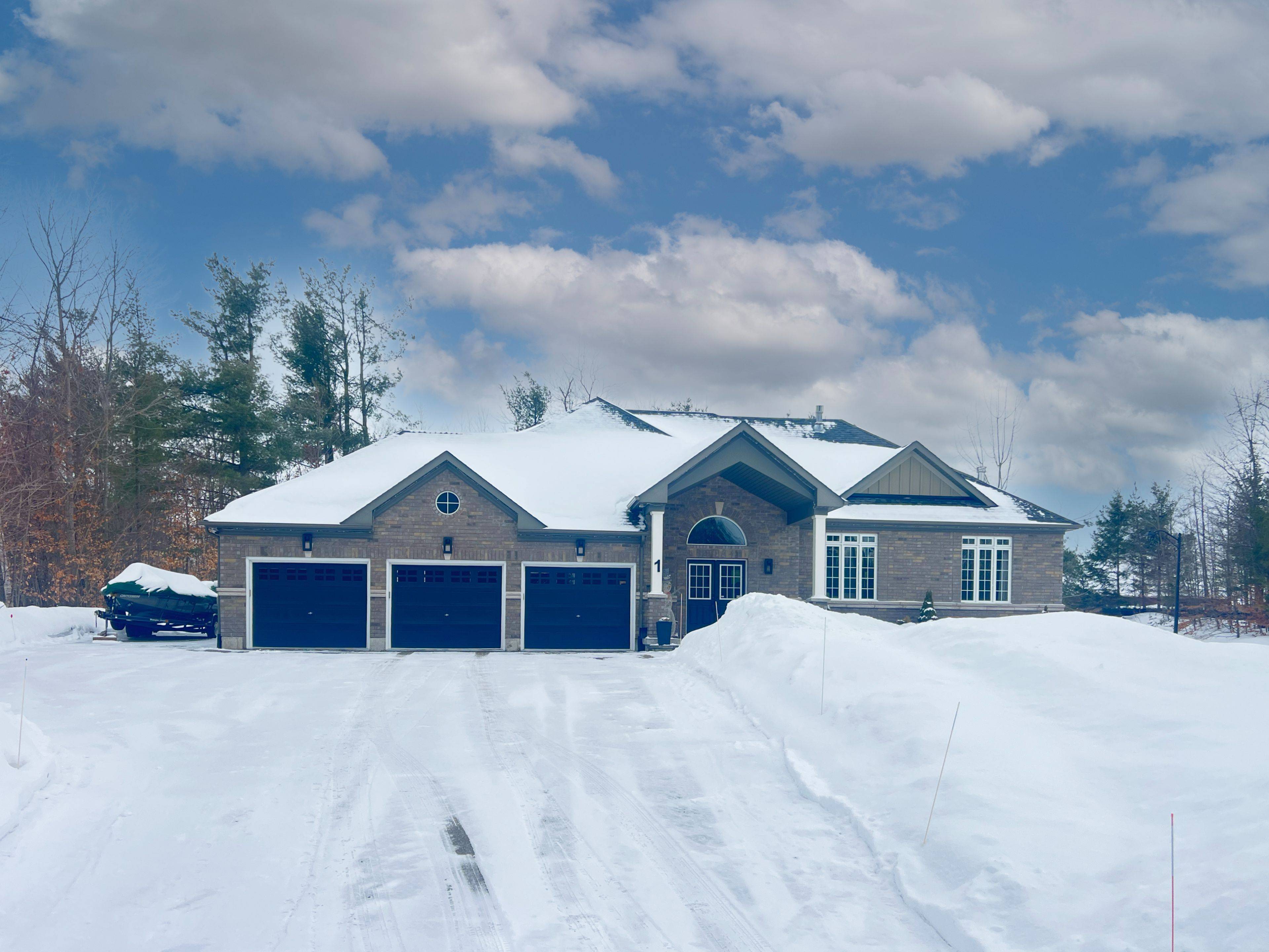 Oro-medonte, ON L0L 2E0,1 Topaz CT