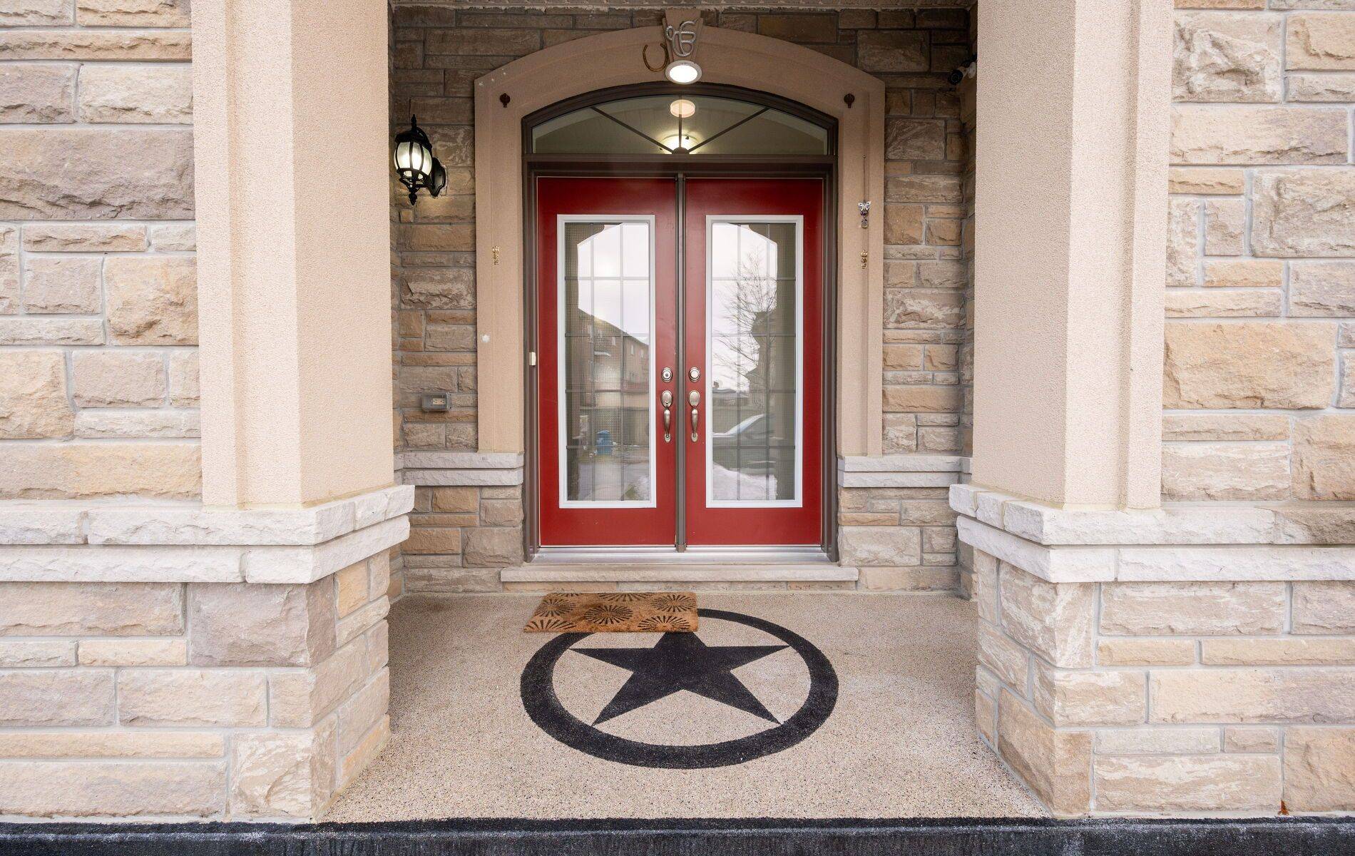 Brampton, ON L7A 4P9,44 Hammerhead RD