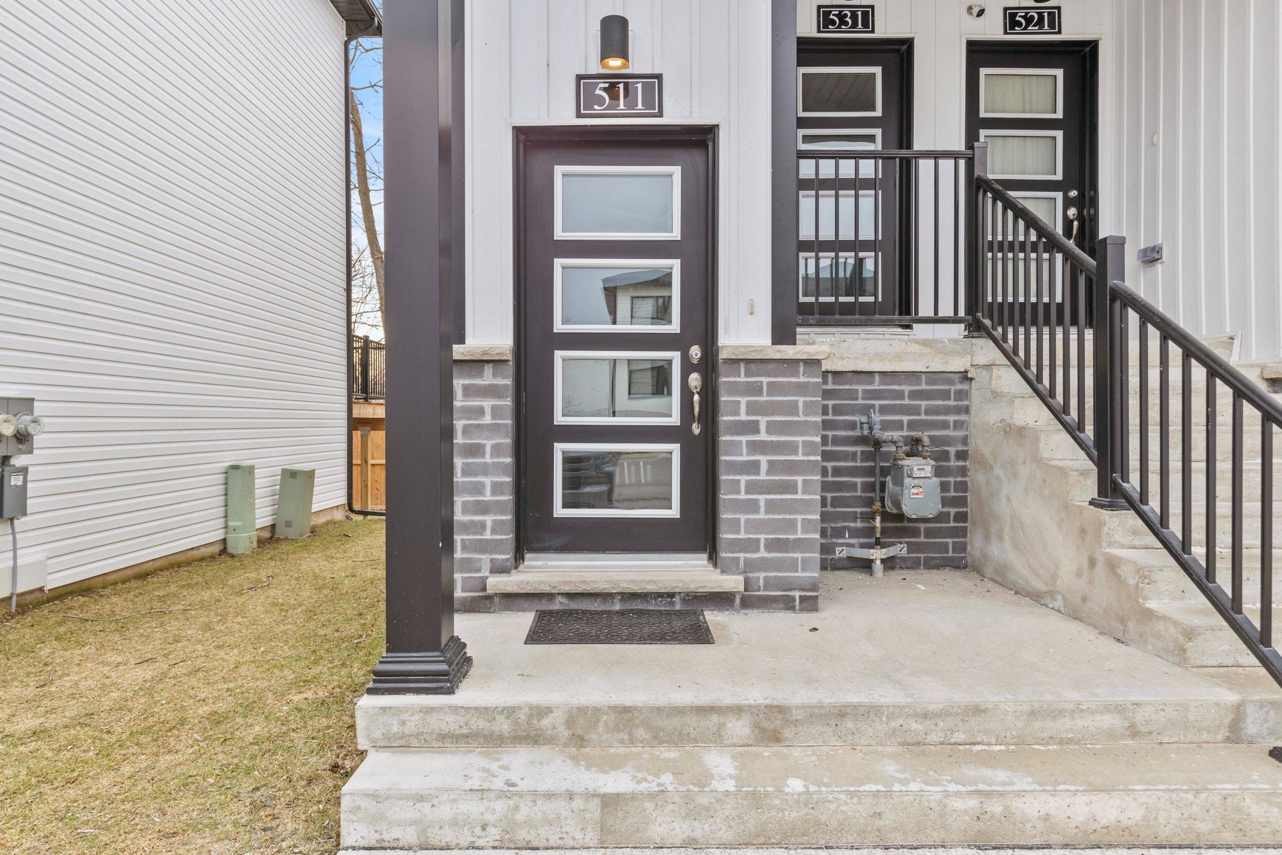 Niagara Falls, ON L2E 0C2,4263 fourth AVE #511