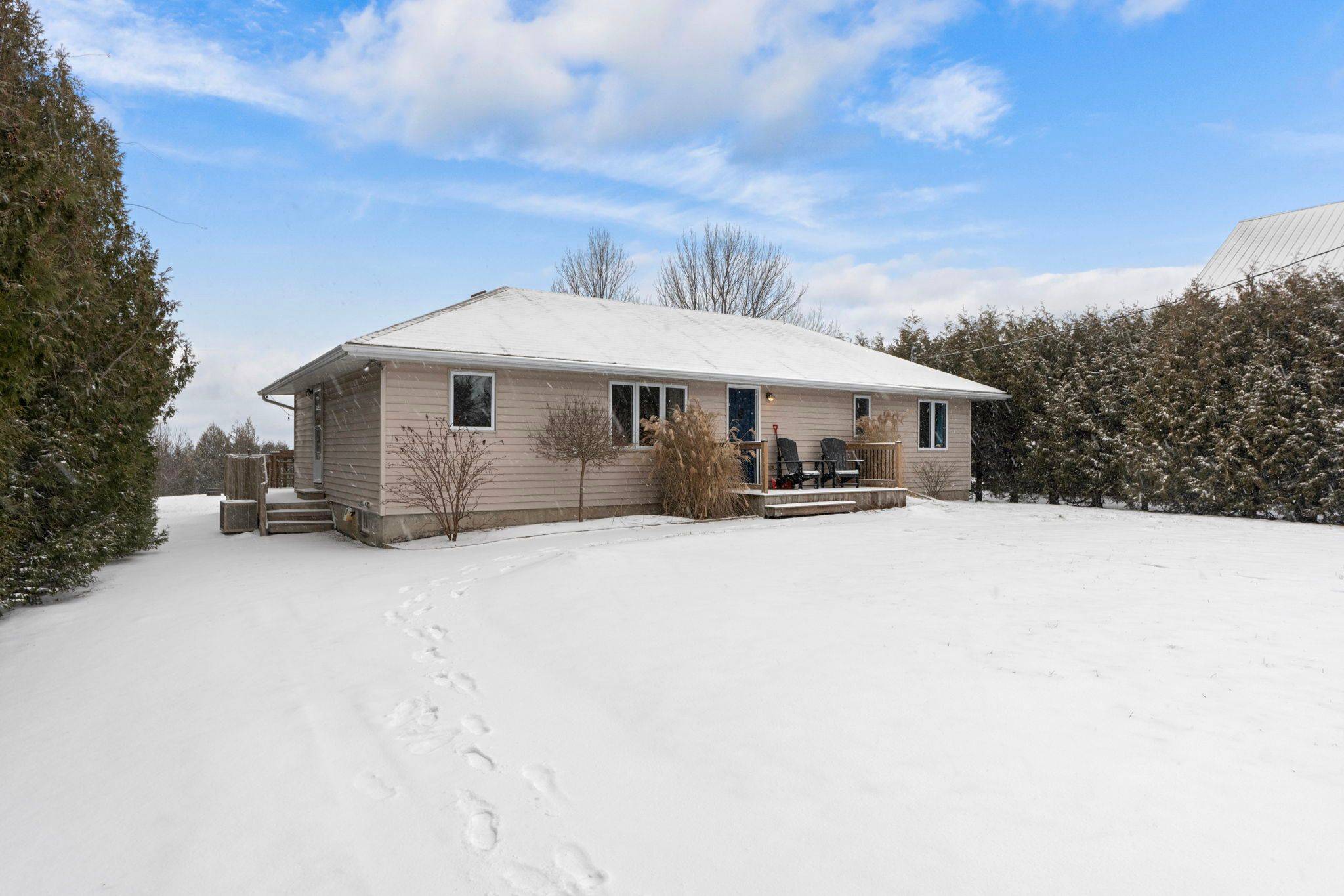 Ashfield-colborne-wawanosh, ON N7A 3X9,85435 Mcdonald LN