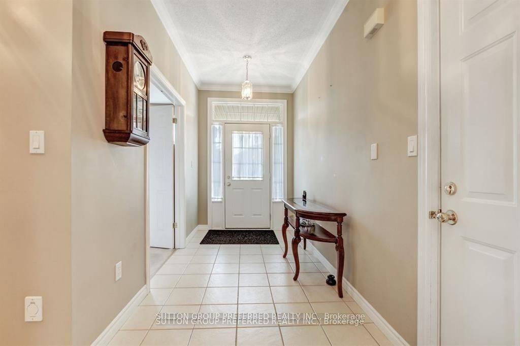 London South, ON N6K 4X5,14 Cadeau TER #12